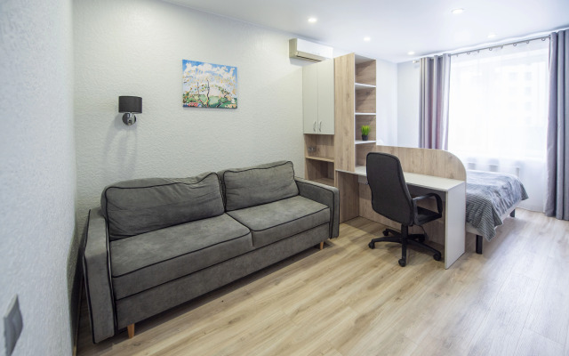 Na Bolshoy Okruzhnoy 2 Flat
