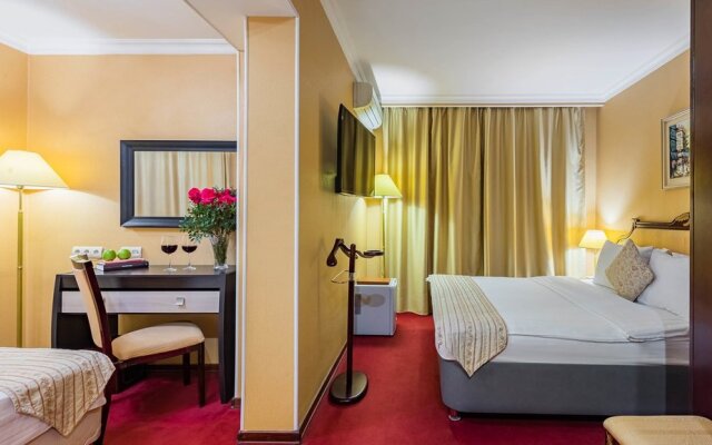 Clementine Moscow Hotel