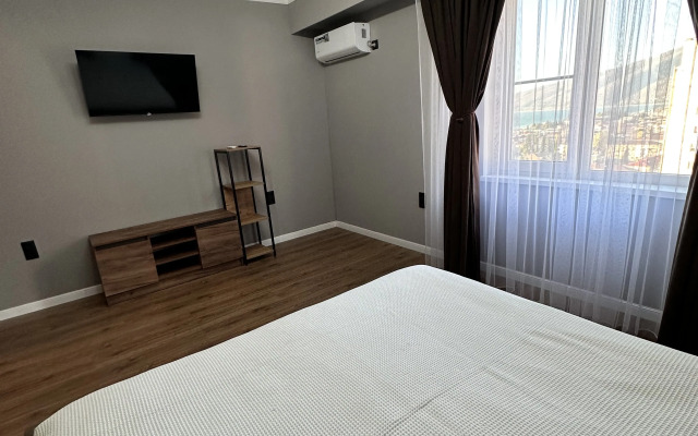 Uyutnaya Kvartira Posutochno u Morya Flat