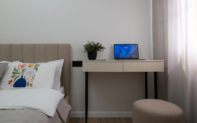 Flat Oasis Na Levom Beregu Novy Remont