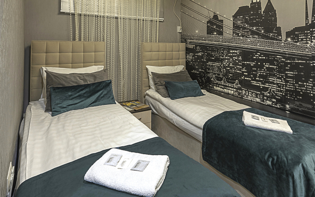 URoom Mini-Hotel