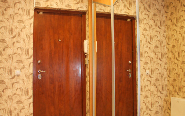 Ryadom S Rybnoy Derevney Apartments
