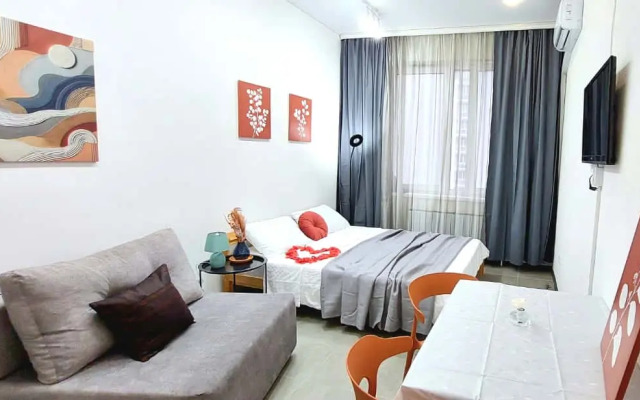 Aksakova 81 Flat