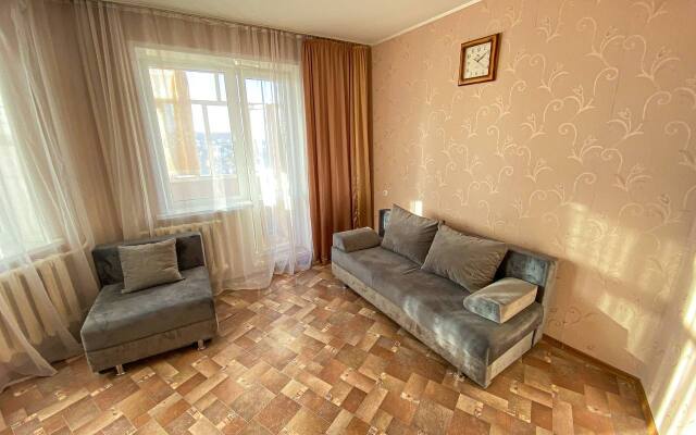 Kvartira V Shagovoy Dostupnosti Do Naberezhnoy Na Ul. Krasnoarmeyskoy Flat