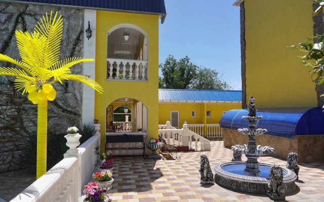 Отель Роман