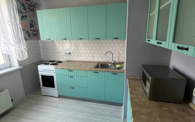 Chistyj Vzgljad na 9 maja 83 rjadom s TRC Planeta Apartments