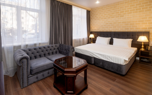 Hotel Yesenin