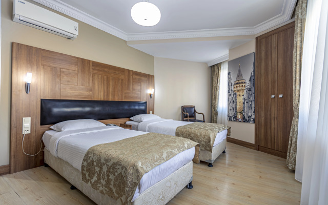 Elasophia Hotel