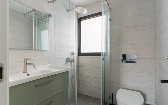 Blueground at Lev Hair ID38 Apartments