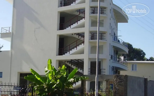 Hotel Avallon  By Sun City Hotels