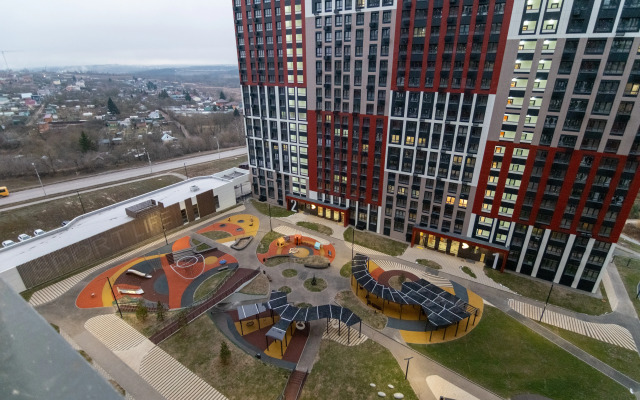 V Novostroye Na Troikh Apartments