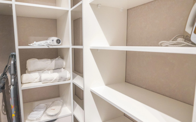 Квартира на Декабристов 36