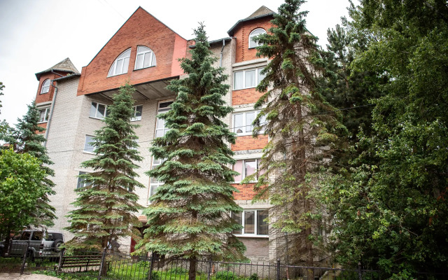 Rayiskiy Sad Apartments Nedaleko ot Morya