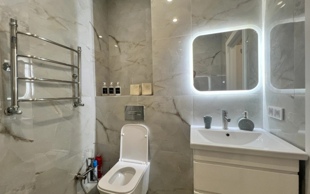 V Tsentre Goroda Flat