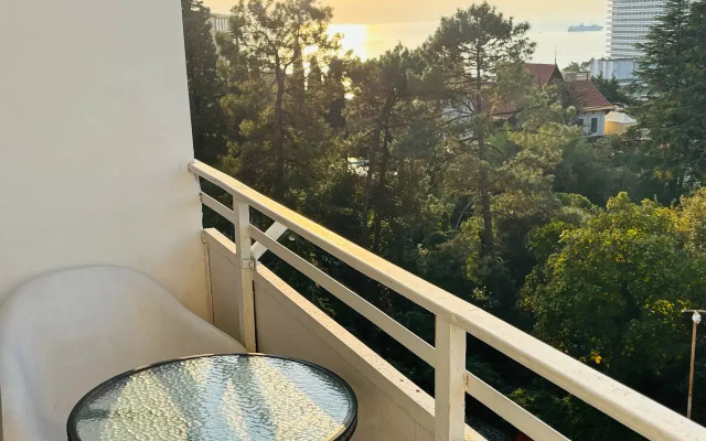 S Balkonom I Vidom Na More Apartment