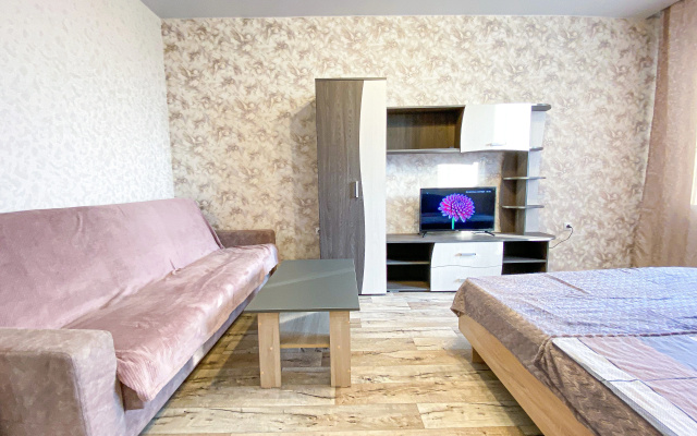 Kvartira Apartamenty s Sikarnym Vidom iz Okna na ul. Seleznevskoj.