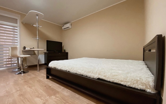 Green Fox na ulitse Naberezhnaya Privolzhskogo Zatona 20G Apartments