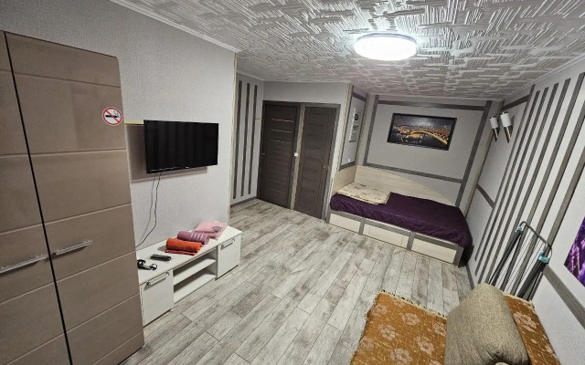 L.v.hotels Na Frunze 4 Flat