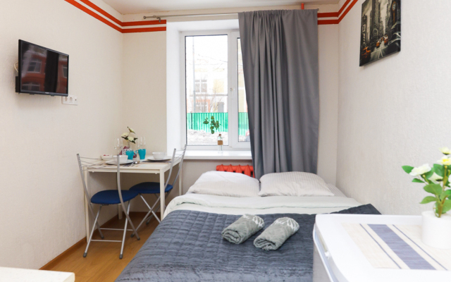 Апартаменты Рощинская 109/4