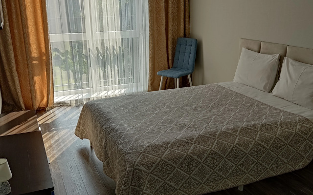 Komfortnaya U Korolevskikh Vorot Flat