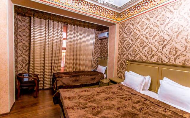 Edem Plaza Hotel