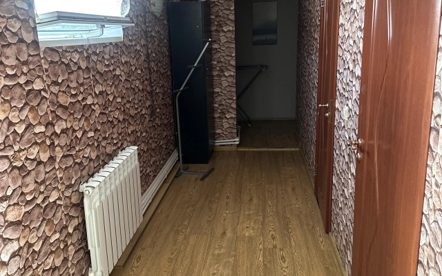 V Tsentre Kazani Lodging House