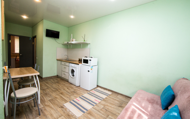 Aday S Otdelnym Vykhodom Na Ulitsu Apartments