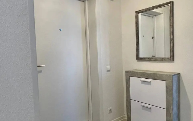 Yevrotreshka Vv Apart Vozle Metro Kotelniki Na Sosnovoy 5k1 Apartments