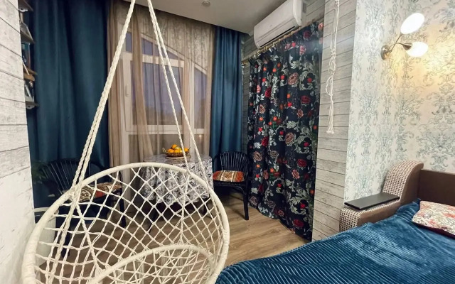 Pihtoviy sad ot akamoz Flat