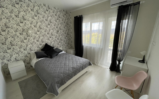 Частный дом дуплекс с красивым видом