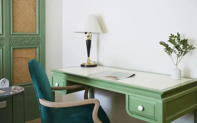 Отель 56 Surawong Hotel Bangkok