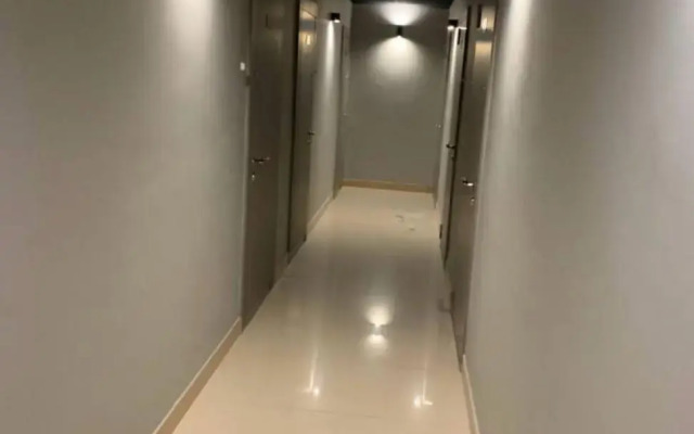 Udobnaya Studiya V Tsentre Apartments