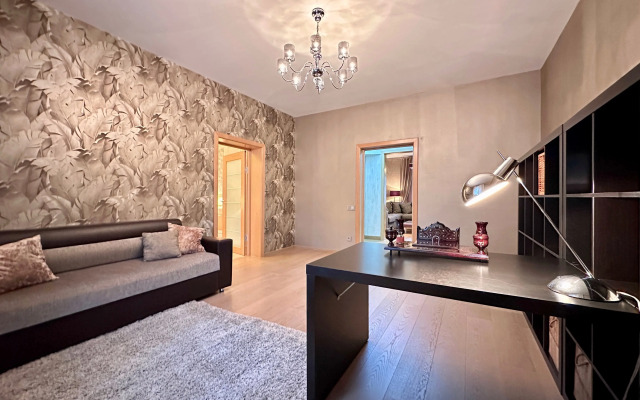 V Poselke Pesochny Flat
