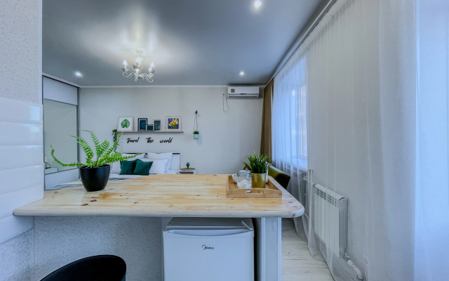Green Fox na ulitse Kommunisticheskaya 8 Apartments