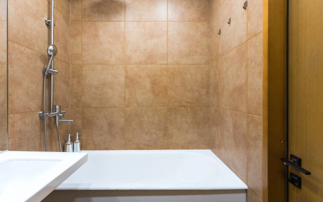 Апартаменты  на 18 Этаже Hugge Place