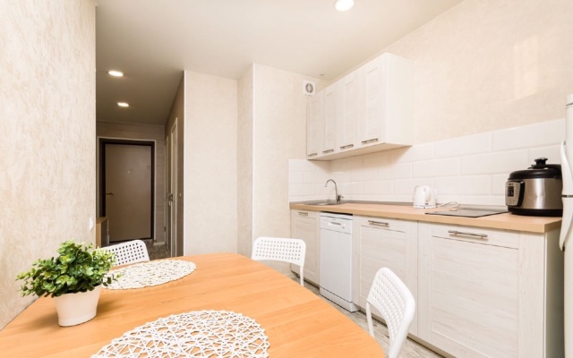 Апартаменты на Декабристов 10