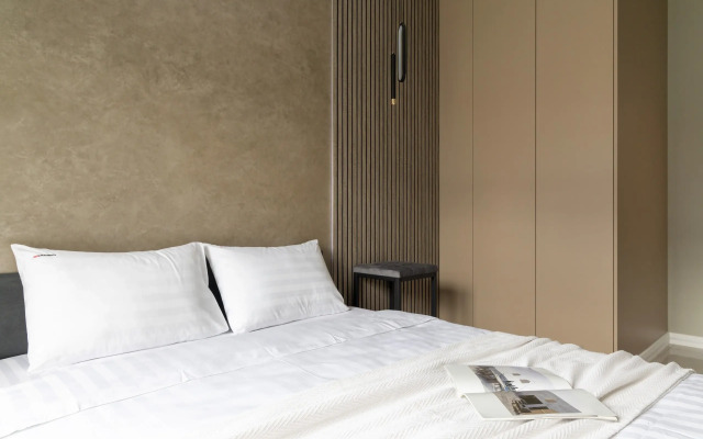 Red Apartments Art Layt Siti Melori Apartments