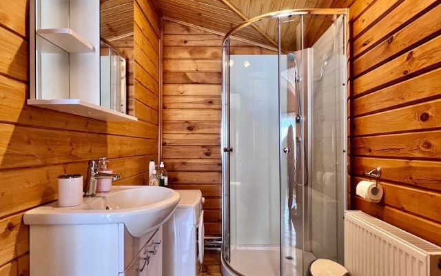 Гостевые домики Жуковка Village