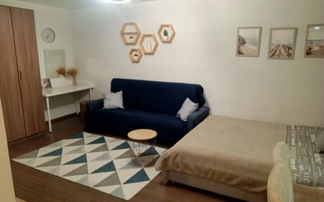 Uyutnaya Studiya V Tsentre Irkutska Flat