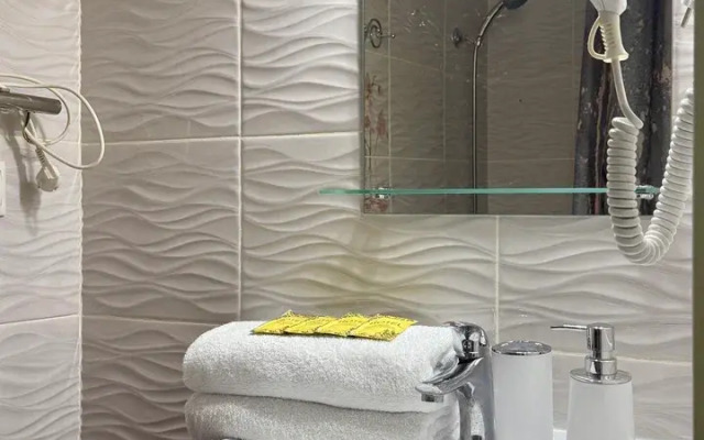 U Metro Pykhtino Rk2 Apartments