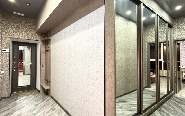 Апартаменты с панорамными окнами в новом доме