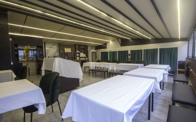 Kinor David Glatt Kosher Отель