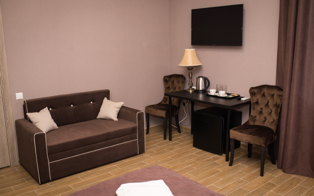 NUR Hotel