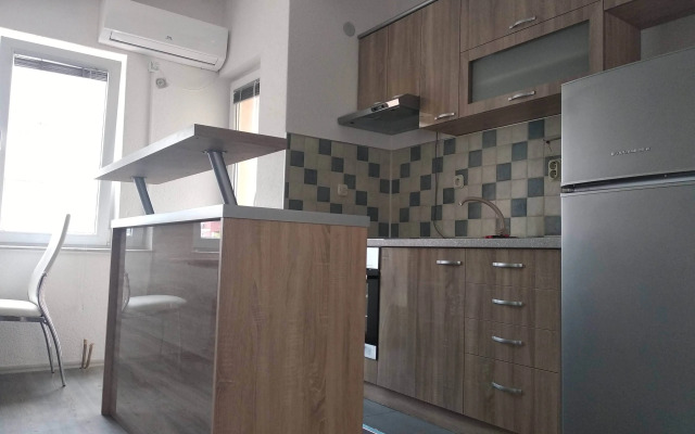 Studiya S Sovremennym Interyerom Apartments