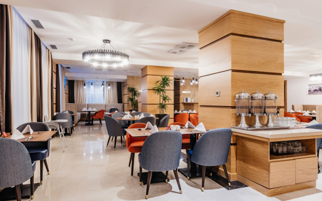 Ramada by Wyndham Astana