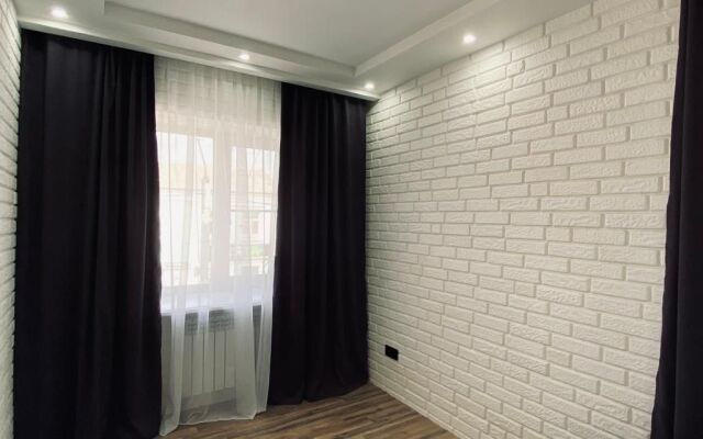 Апартаменты Современные на улице Коммунаров