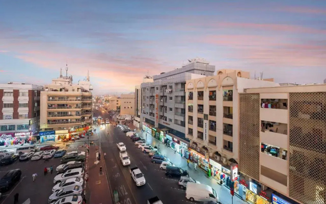 Отель Naif Palace