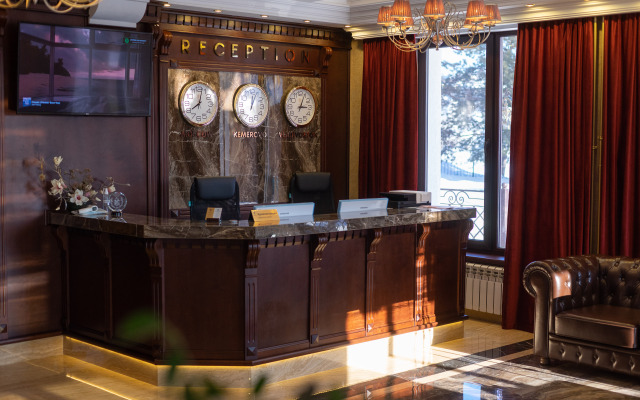 Villa Maralis Hotel