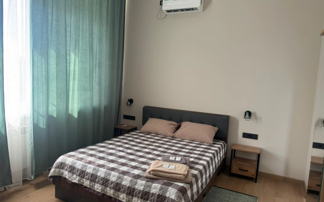 Отель Бобровский