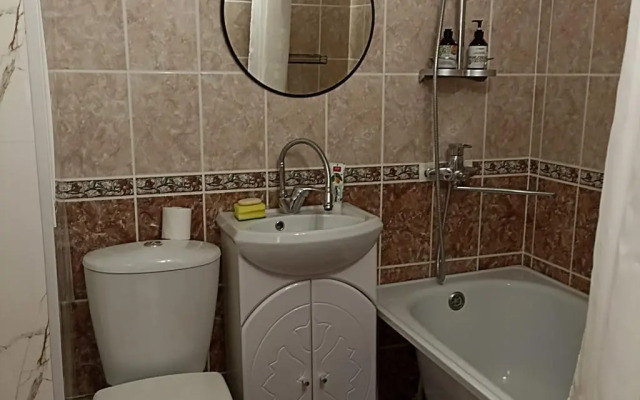 So Vsemi Udobstvami Apartment